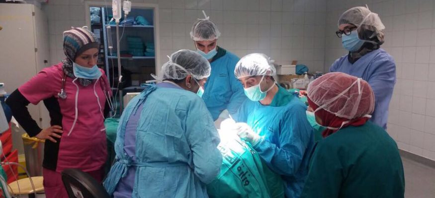 ELP Surgeons perform a CLP surgery during a delegation.